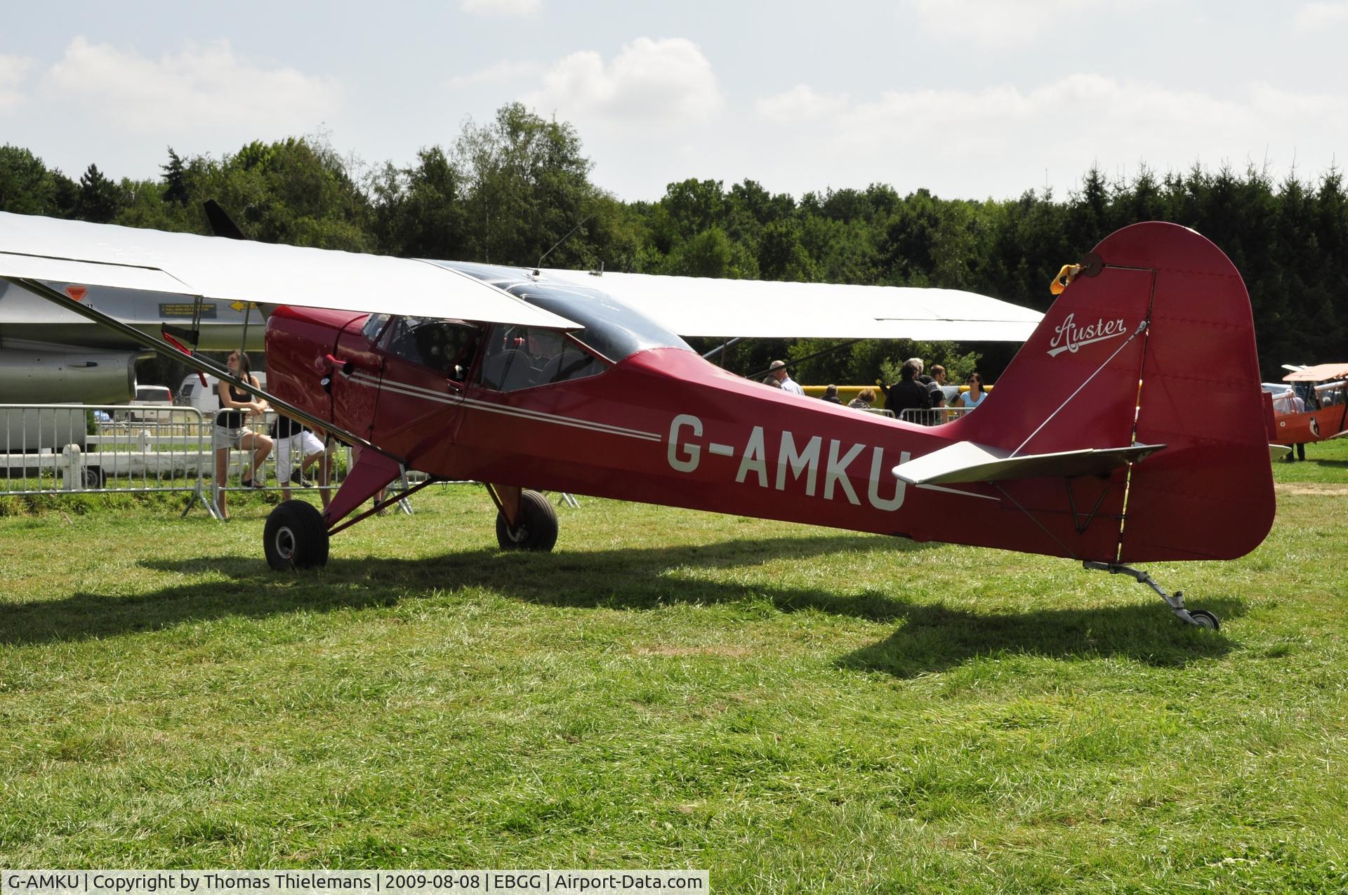 G-AMKU, 1951 Auster J-1B Aiglet C/N 2721, Opendeur VZP 2009
