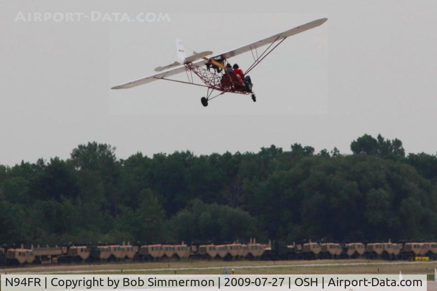 N94FR, 1995 Breezy RLU-1 Breezy C/N FRF-1, Landing RWY 18 at Airventure 2009 - Oshkosh, Wisconsin