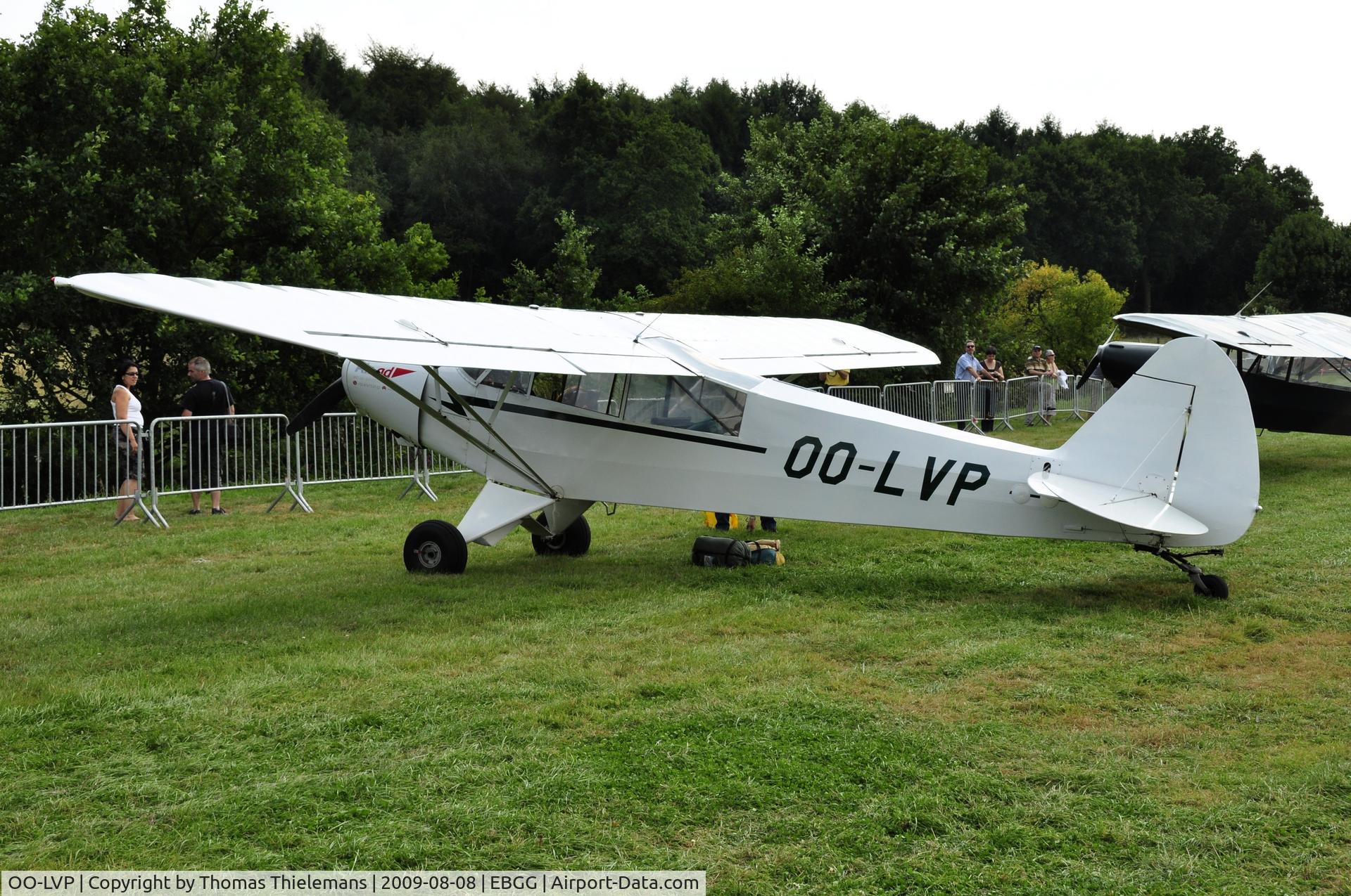 OO-LVP, 1954 Piper L-21B Super Cub (PA-18-135) C/N 18-3593, Opendeur VZP 2009