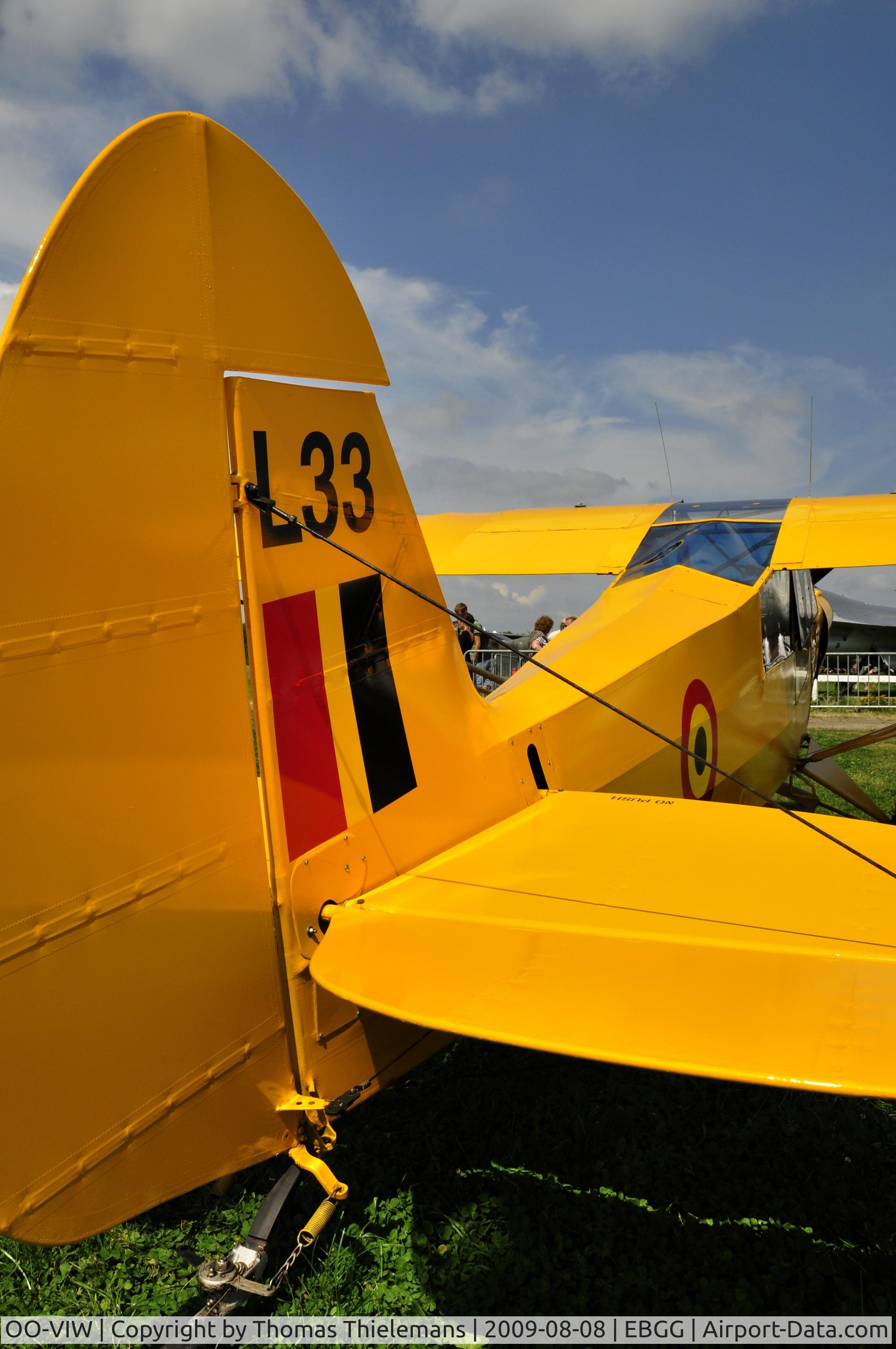 OO-VIW, Piper L-18C Super Cub (PA-18-95) C/N 18-1544, Opendeur VZP 2009