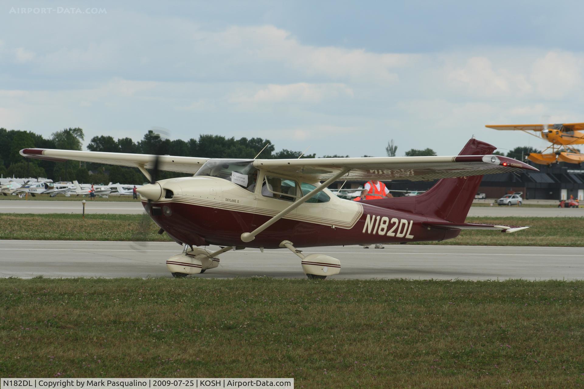 N182DL, 1976 Cessna 182P Skylane C/N 18264512, Cessna 182