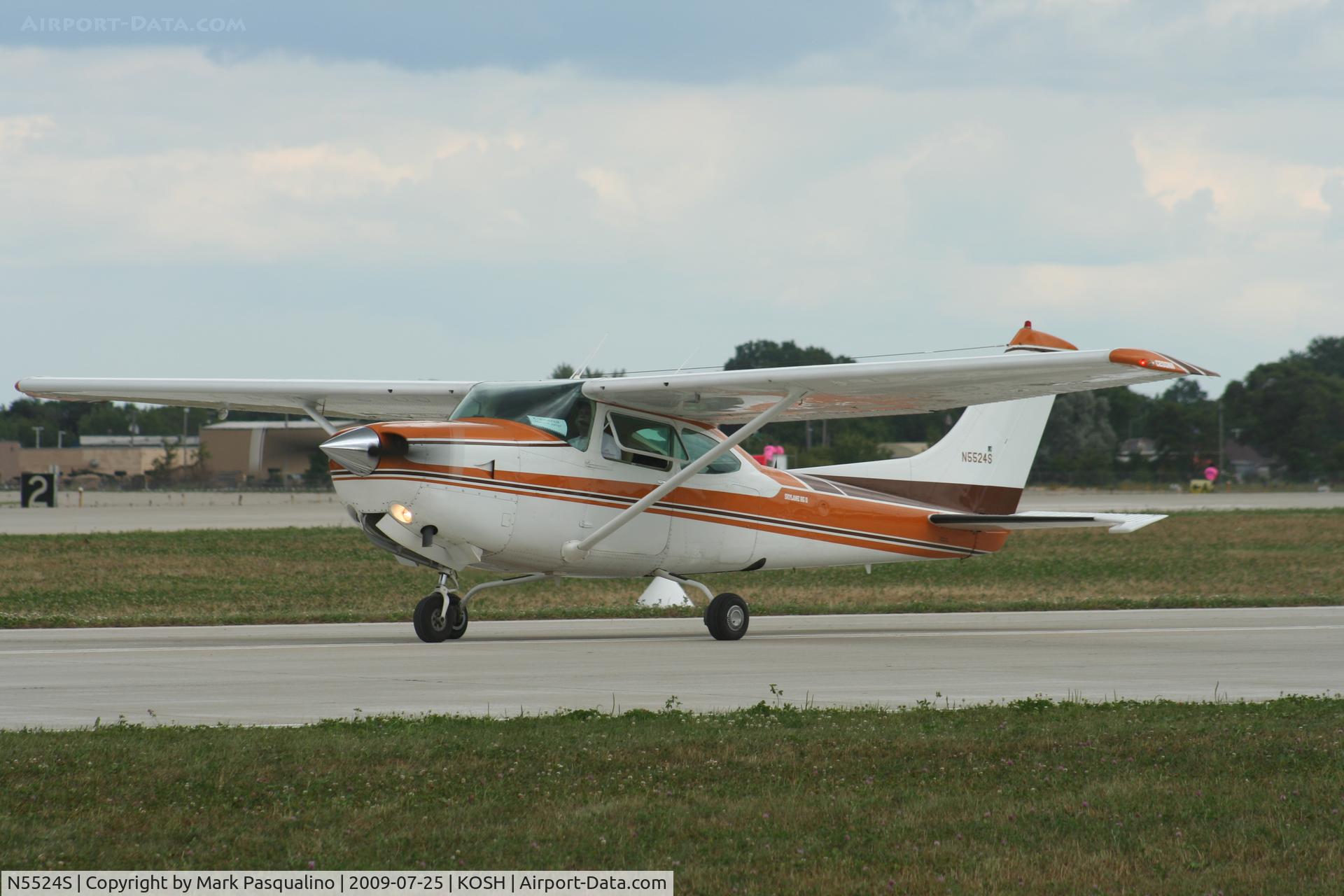 N5524S, 1980 Cessna TR182 Turbo Skylane RG C/N R18201594, Cessna TR182