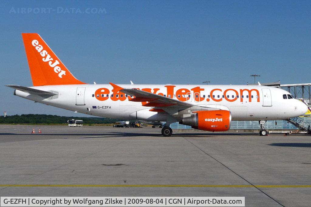 G-EZFH, 2009 Airbus A319-111 C/N 3854, visitor