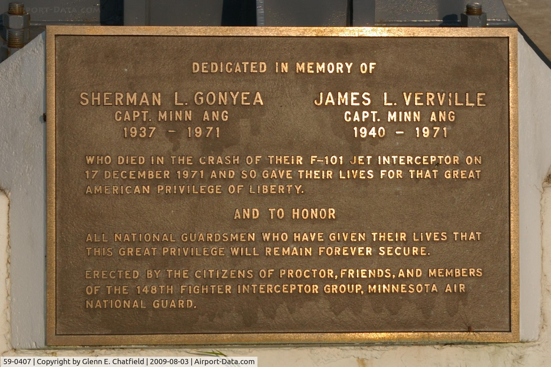 59-0407, 1959 McDonnell F-101F-116-MC Voodoo C/N 731, Plaque at base of the plane, Proctor, MN