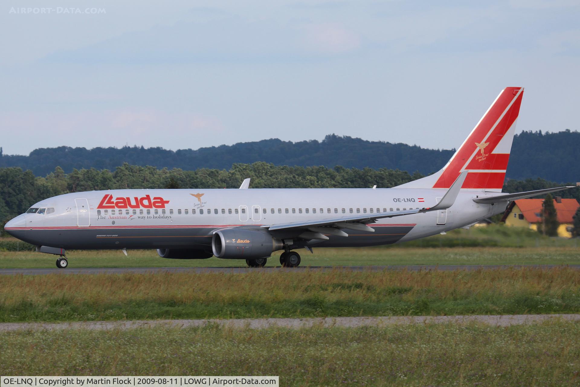 OE-LNQ, 2003 Boeing 737-8Z9 C/N 30421, .