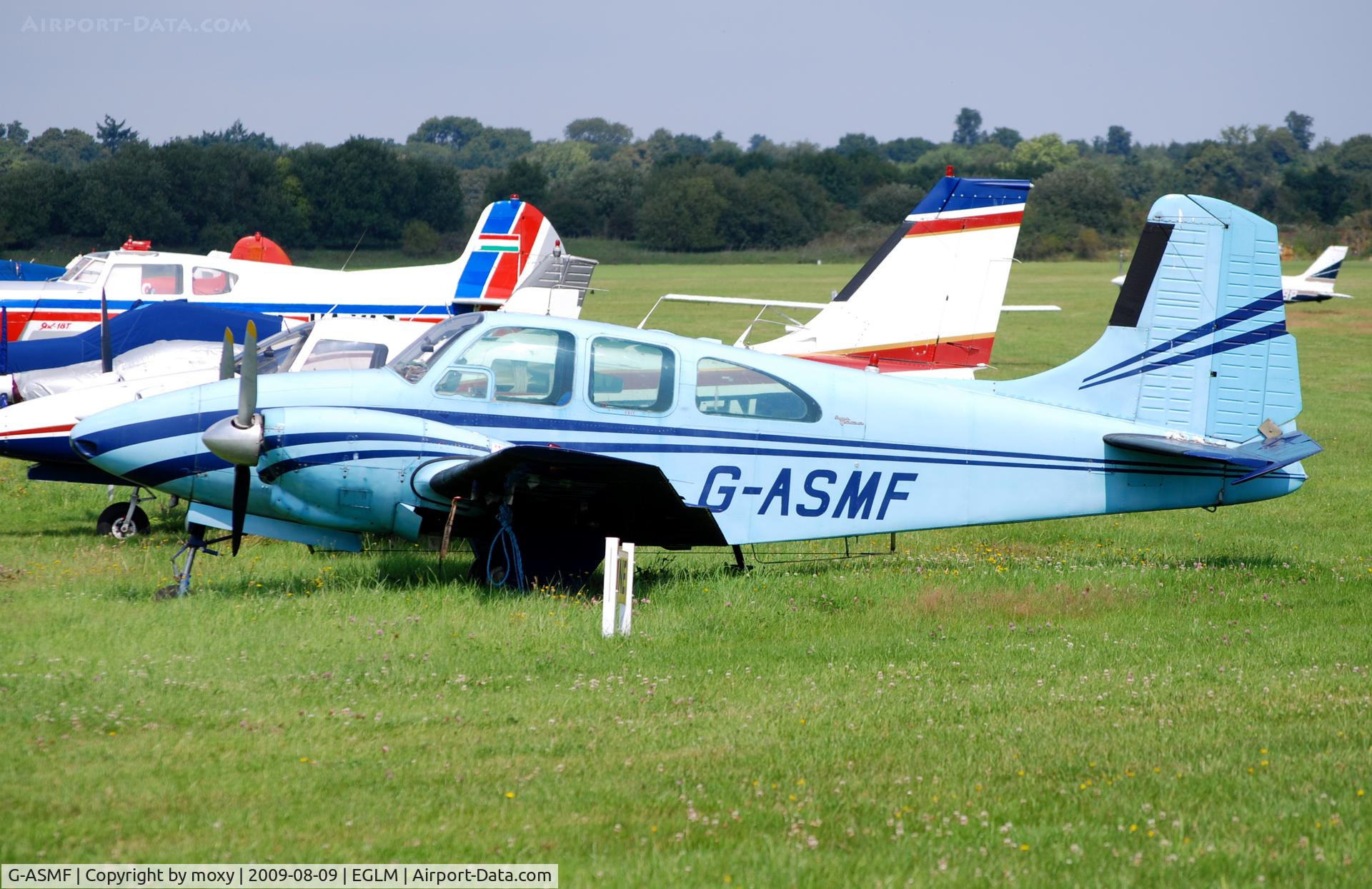 G-ASMF, 1964 Beech D95A Travel Air C/N TD-565, Beech D95A Travelair at White Waltham