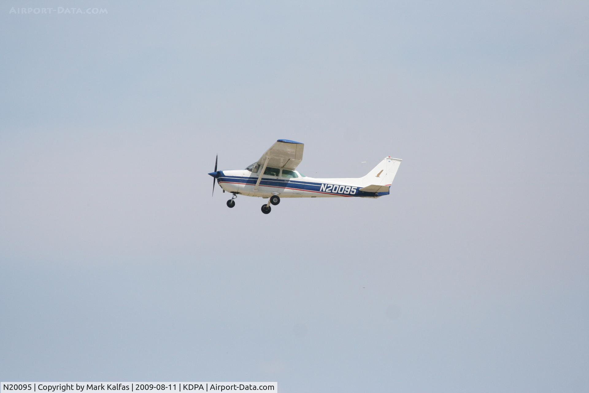 N20095, 1972 Cessna 172M Skyhawk C/N 17261005, Cessna 172M,N20095 departing 2R KDPA.
