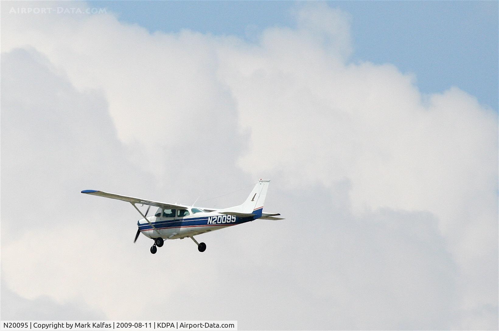 N20095, 1972 Cessna 172M Skyhawk C/N 17261005, Cessna 172M,N20095 departing 2R KDPA.