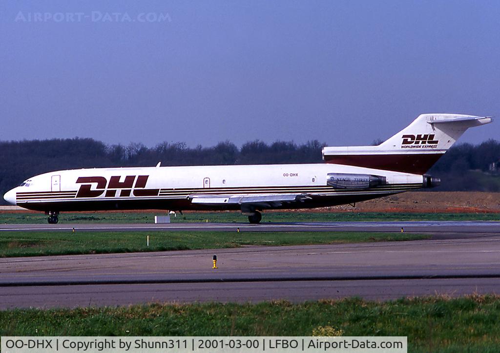 OO-DHX, 1976 Boeing 727-223(F) C/N 20994, Ready for take off rwy 14L
