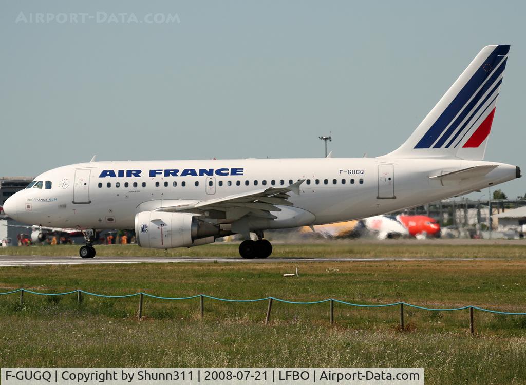 F-GUGQ, 2006 Airbus A318-111 C/N 2972, Lining up rwy 32R for departure...