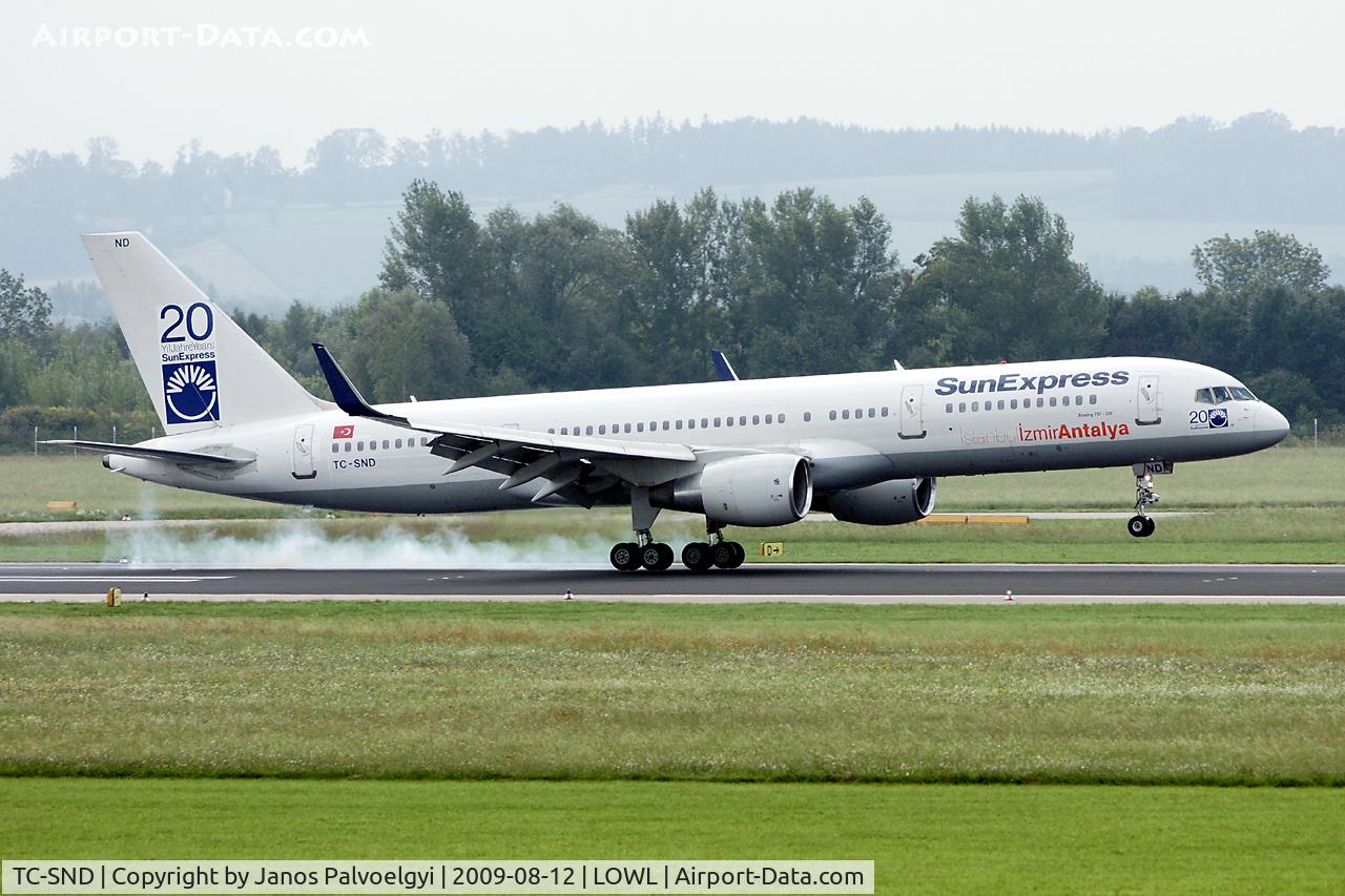 TC-SND, 1993 Boeing 757-2Q8 C/N 26268, SunExpress Boeing B757-2Q8 touchdown on RWY 27