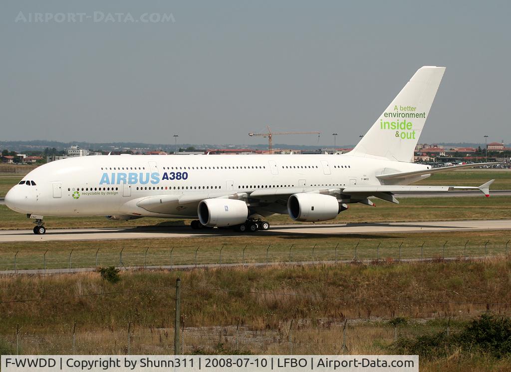 F-WWDD, 2005 Airbus A380-861 C/N 004, C/n 004 - With with special titles...