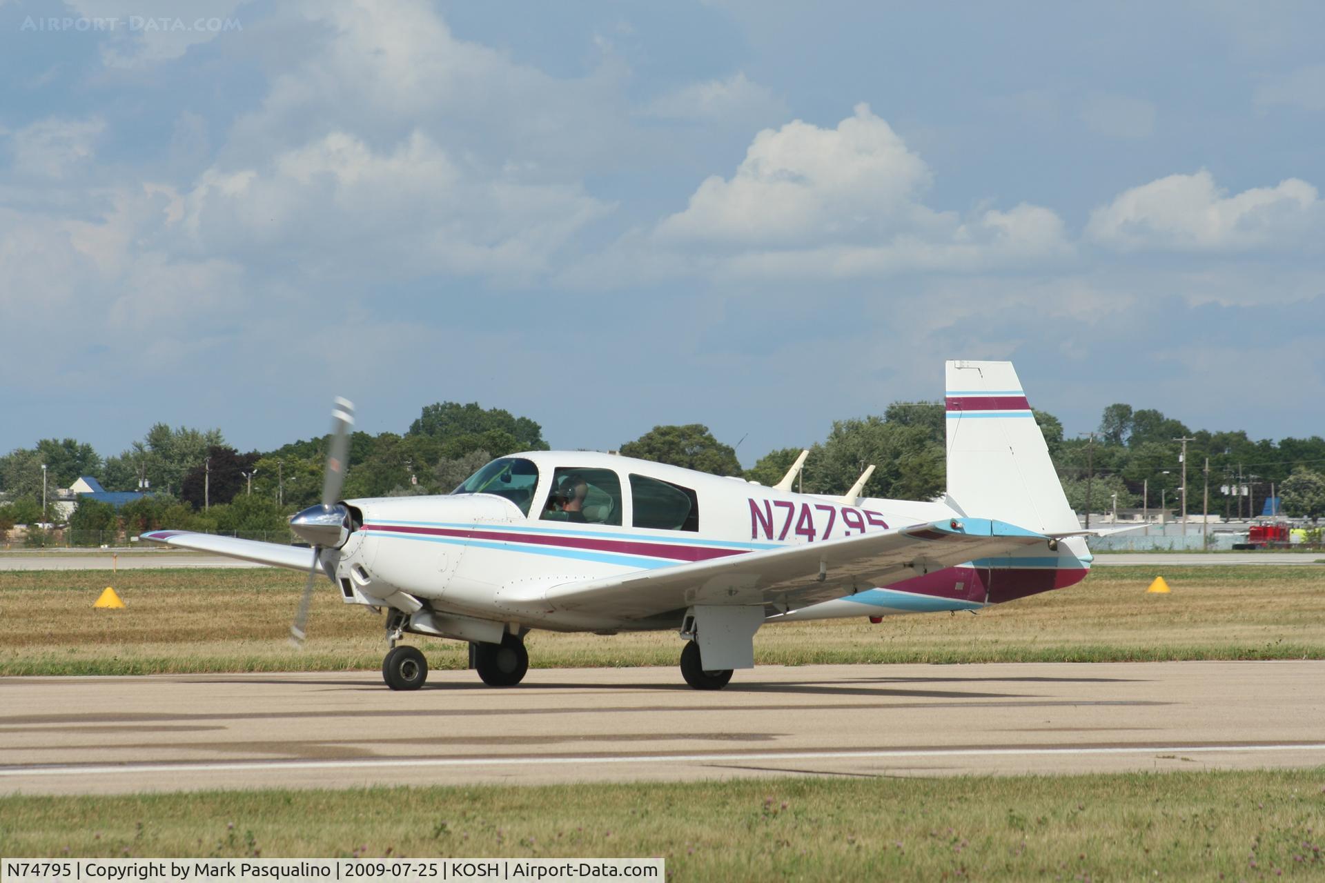 N74795, 1961 Mooney M20B Mark 21 C/N 1795, Mooney M20B