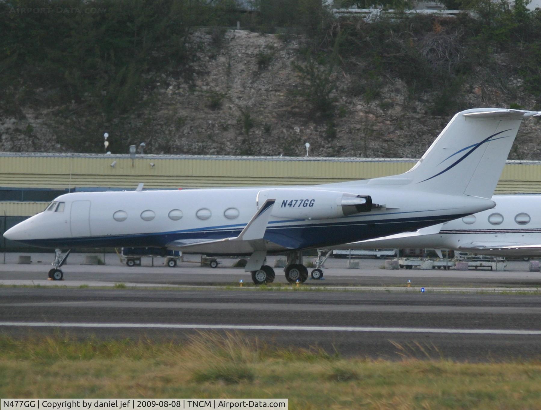 N477GG, 1974 Gulfstream Aerospace G1159B C/N 155, park at the cargo ramp