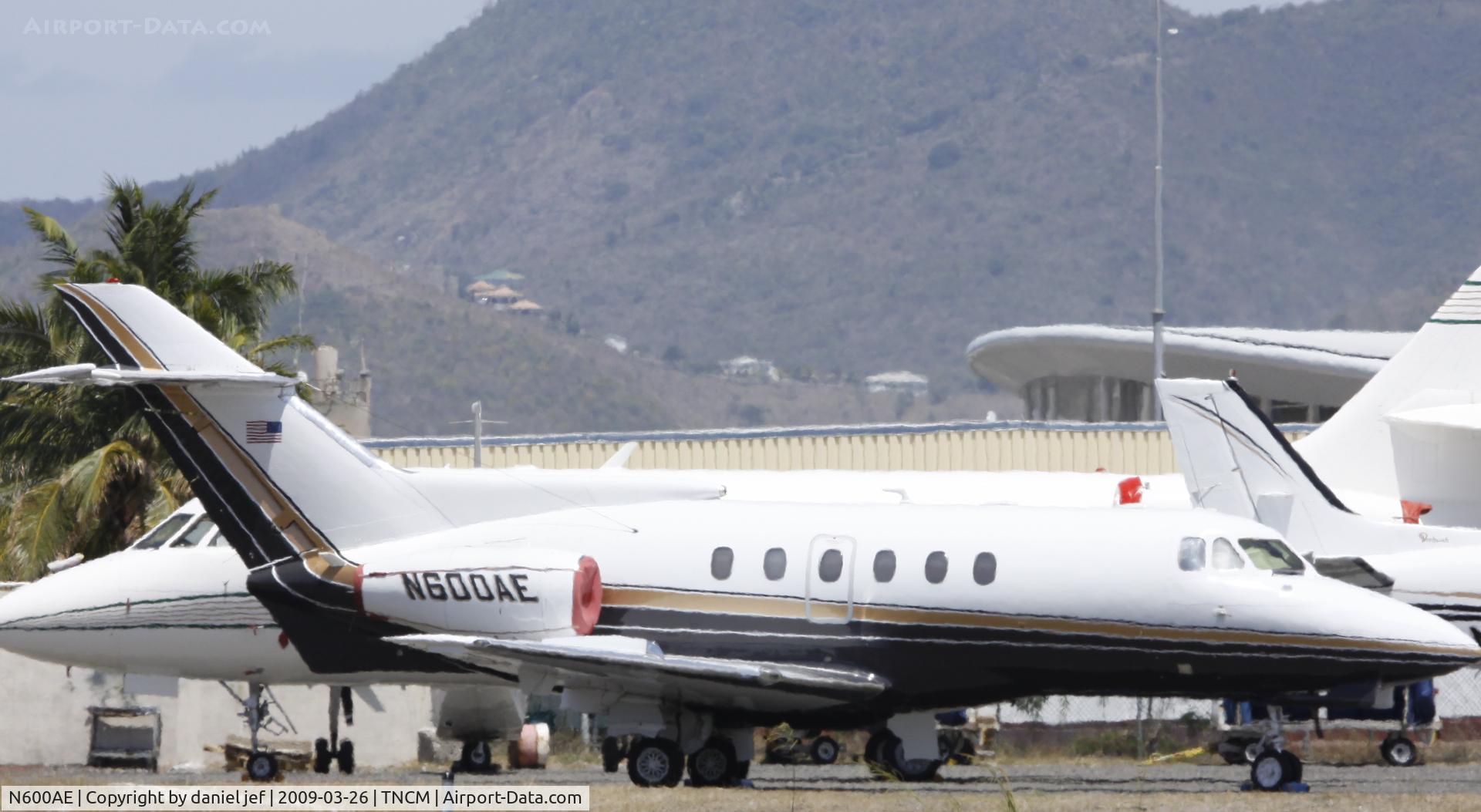 N600AE, 1976 Hawker Siddeley HS.125 Series 600A C/N 256068, park at the cargo ramp