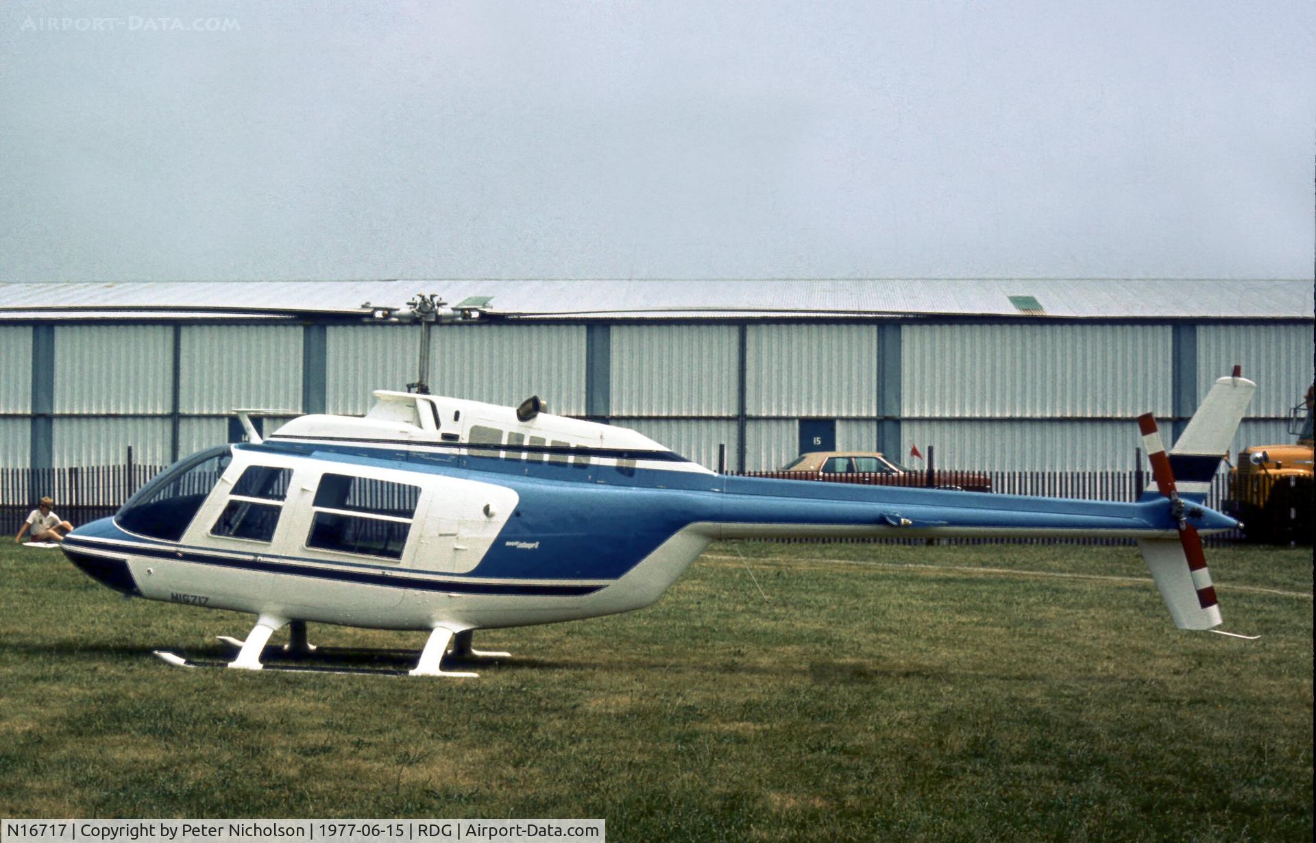 N16717, 1976 Bell 206B JetRanger II C/N 2119, This JetRanger II was present at the 1977 Reading Airshow.