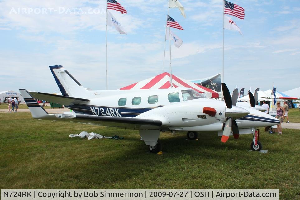 N724RK, 1981 Beech B-60 Duke C/N P-583, Airventure 2009 - Oshkosh, Wisconsin