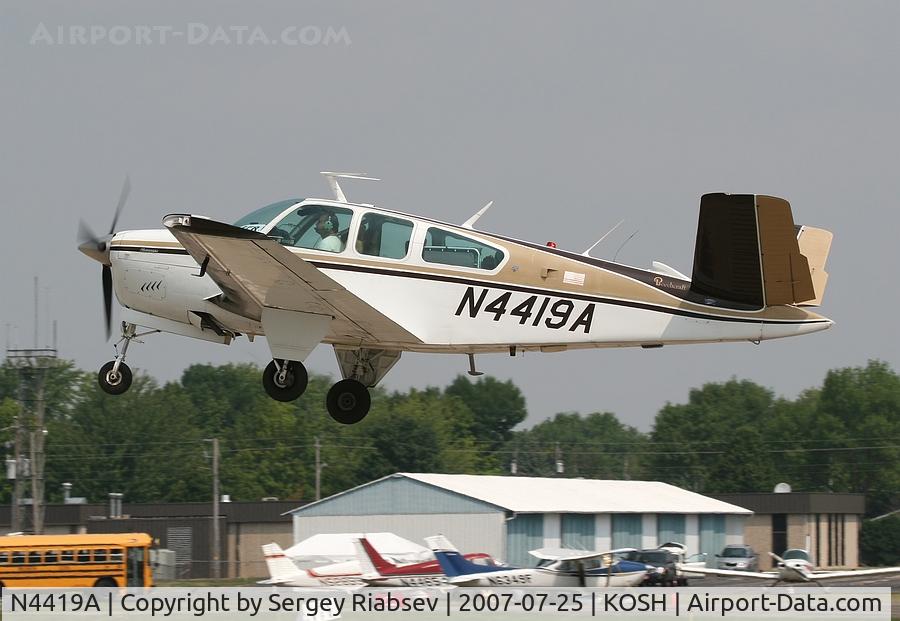 N4419A, 1970 Beech V35B Bonanza C/N D-9147, EAA AirVenture 2007