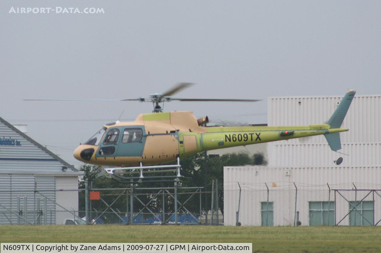 N609TX, Eurocopter AS-350B-2 Ecureuil Ecureuil C/N 4776, At Grand Prairie Municipal