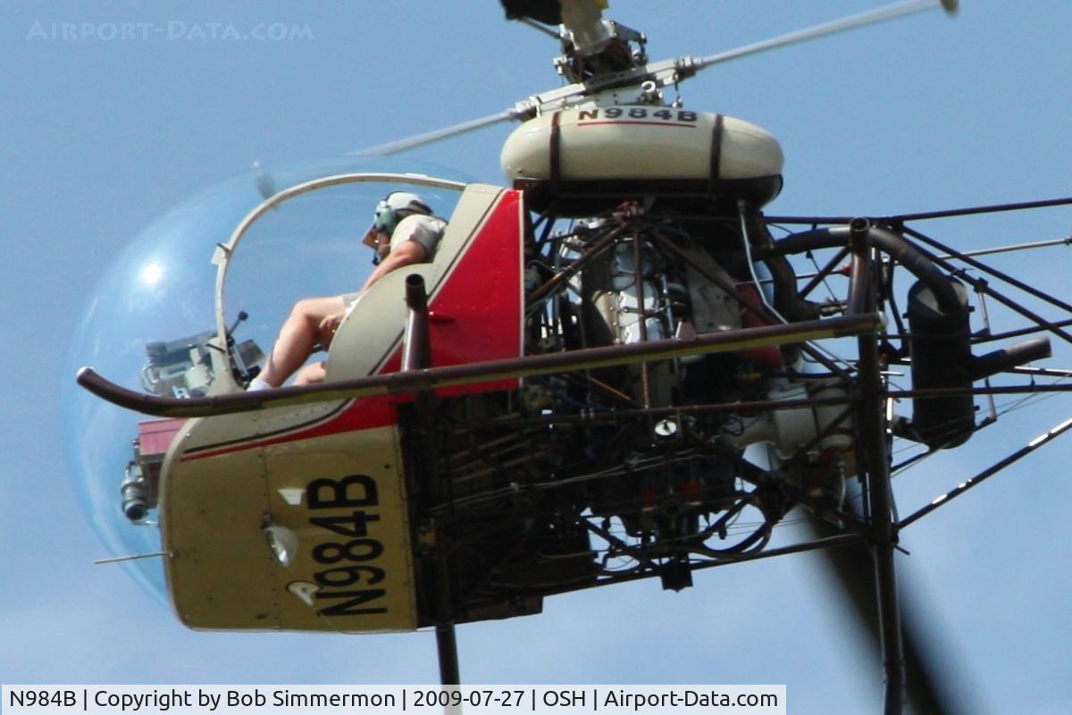 N984B, 1955 Bell 47G-2 C/N 1382, Tours over Airventure 2009 - Oshkosh, Wisconsin