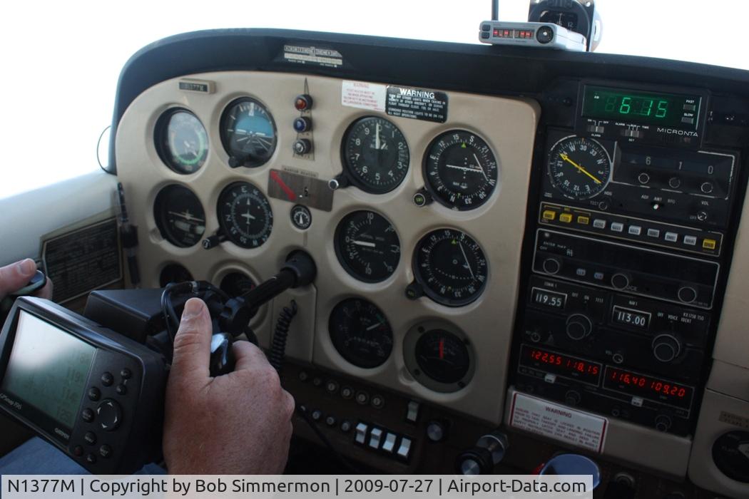 N1377M, 1972 Cessna 172L C/N 17260577, Level at 10,000' somewhere over Lake Michigan on the way home from Airventure 2009