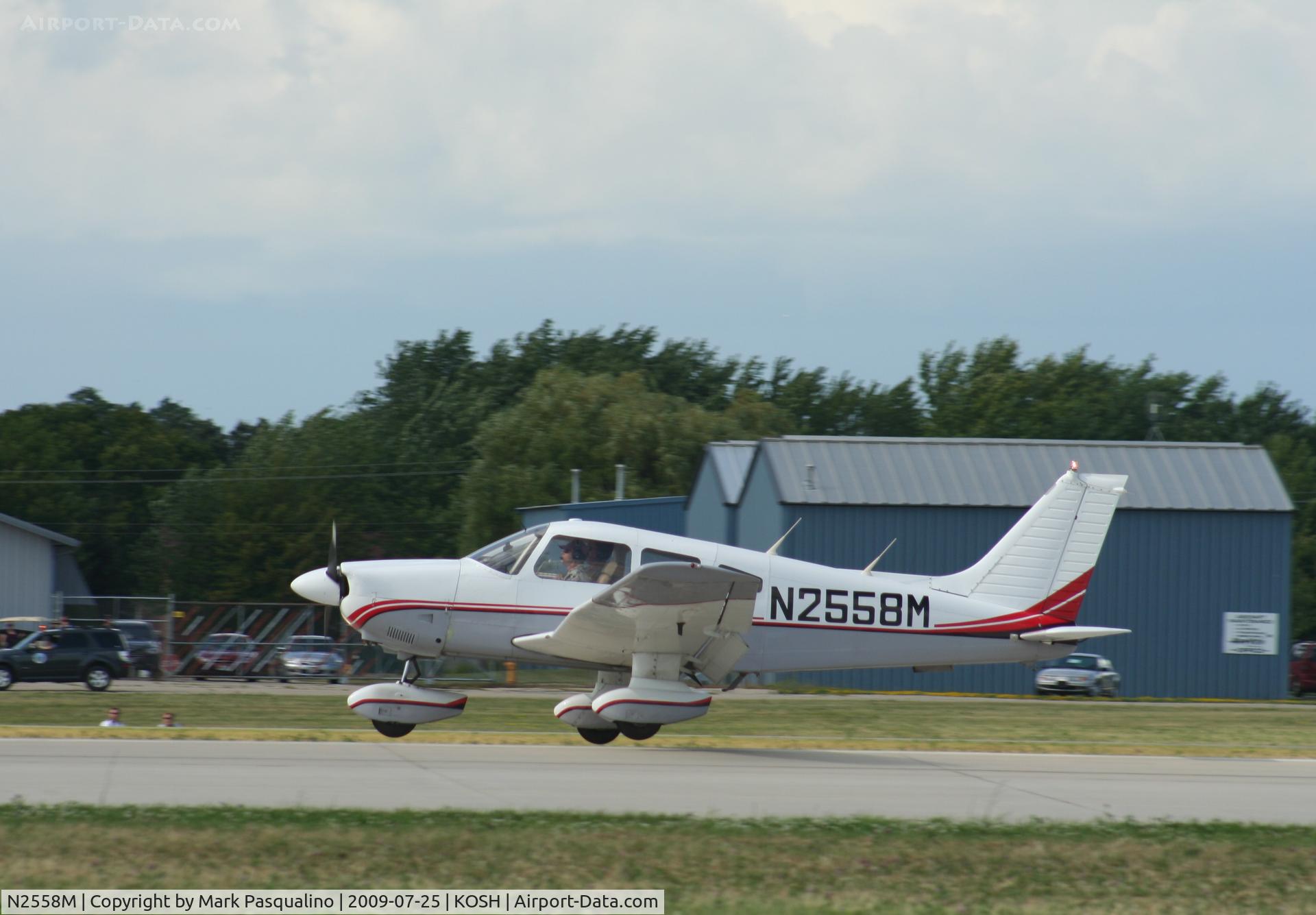 N2558M, 1977 Piper PA-28-181 C/N 28-7890256, Piper PA-28-181