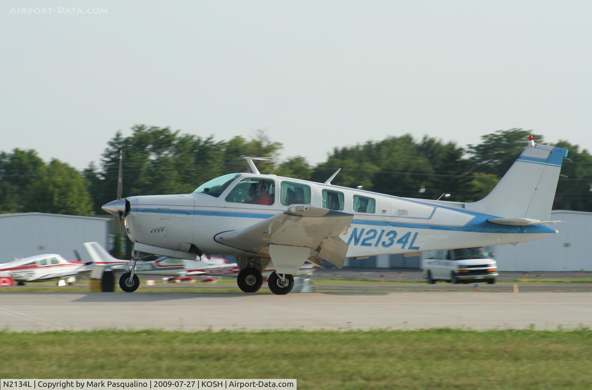 N2134L, 1976 Beech A36 Bonanza 36 C/N E-890, Beech A36