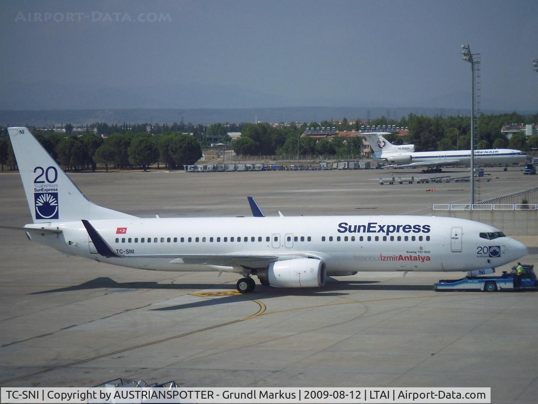 TC-SNI, 2005 Boeing 737-8FH C/N 29671, SunExpress  B 737-800
