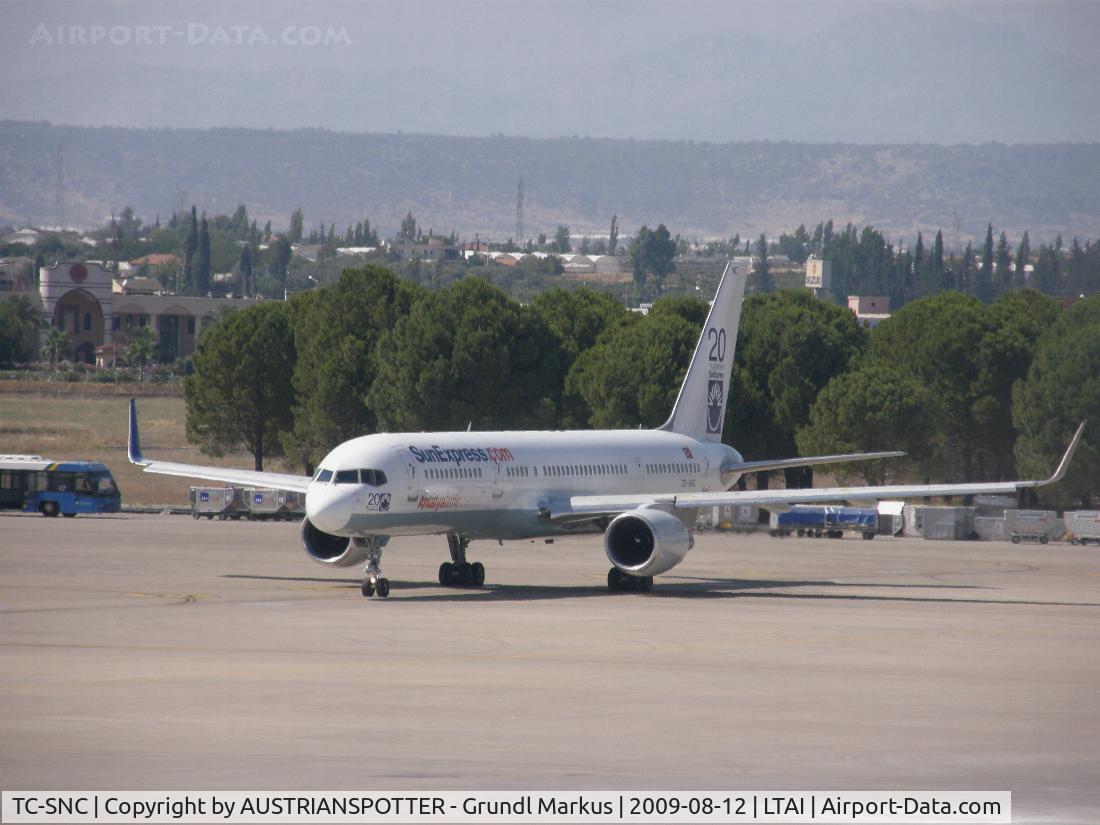 TC-SNC, 1994 Boeing 757-2Q8 C/N 26273, SunExpress