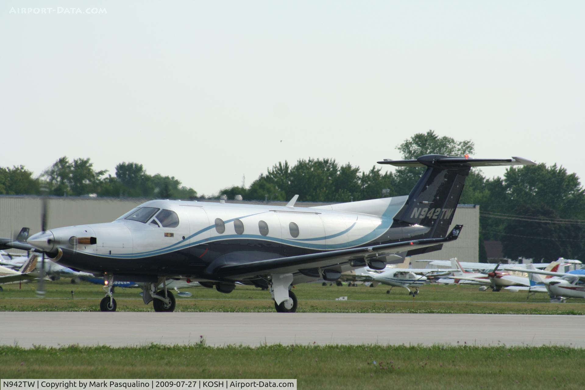 N942TW, 2005 Pilatus PC-12/45 C/N 636, Pilatus PC-12
