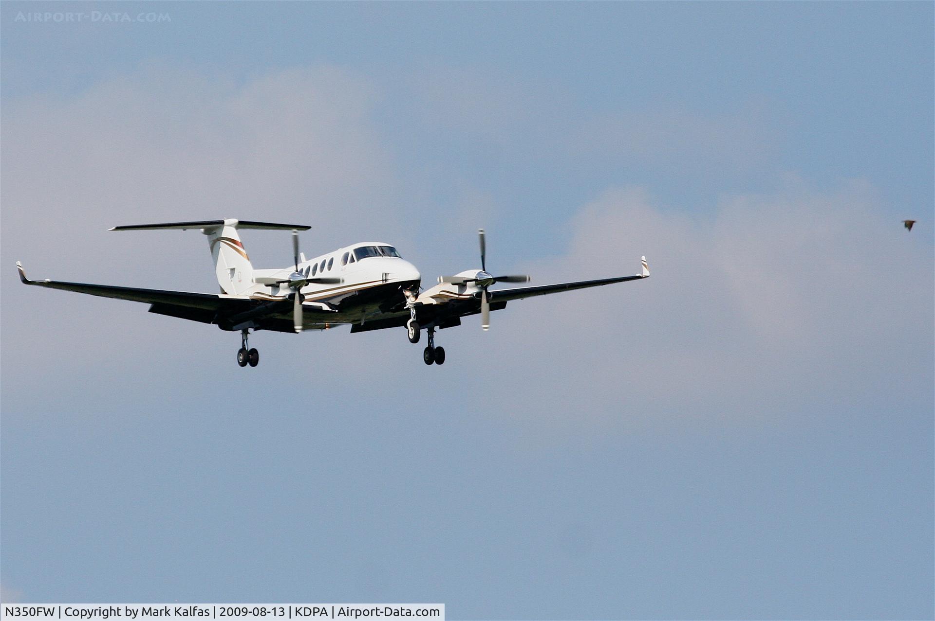 N350FW, 2013 Beech 300 Super King Air 350 C/N FL-421, Beechcraft Super King Air 350, N350FW on final 20R KDPA.