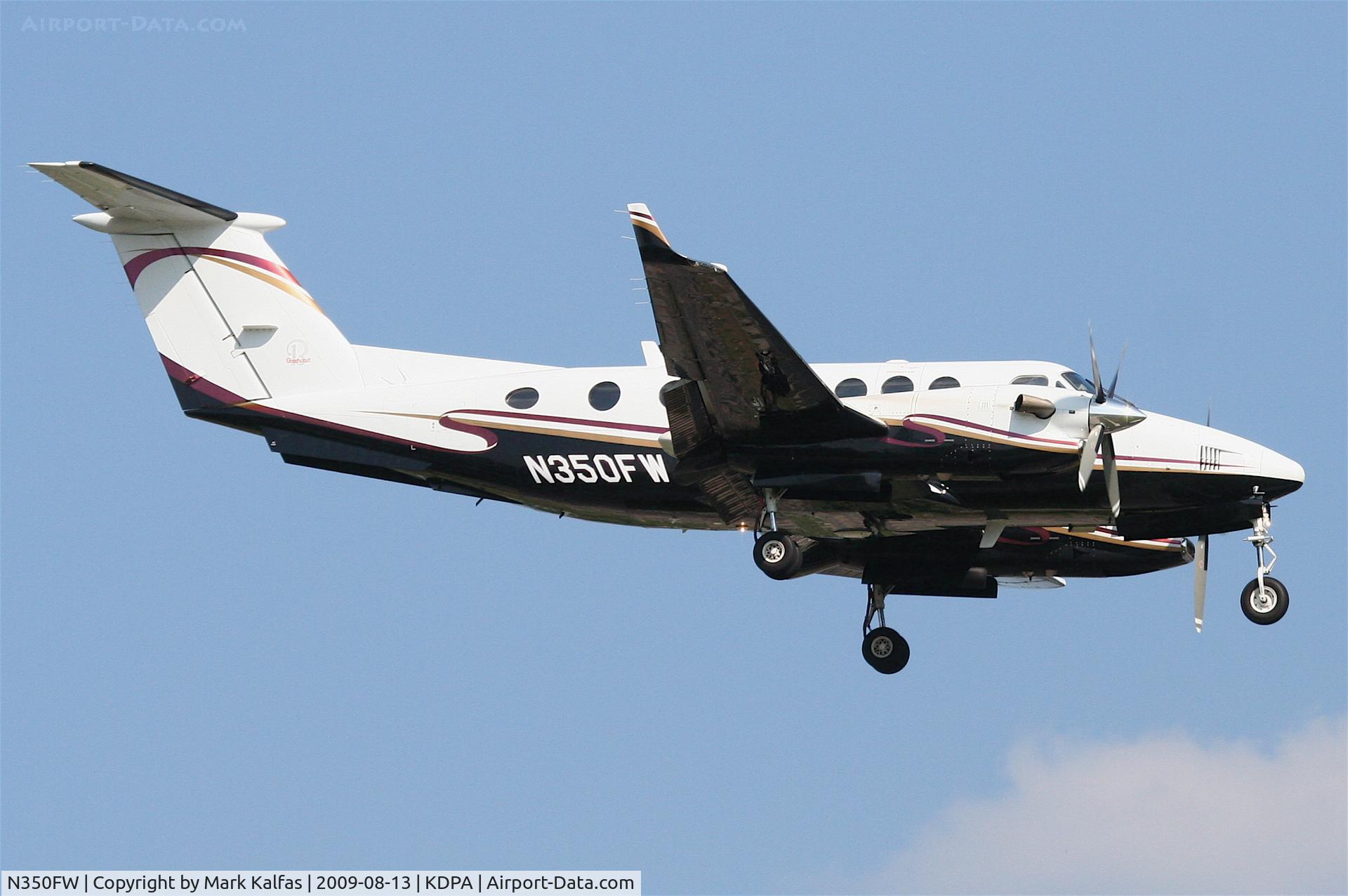 N350FW, 2013 Beech 300 Super King Air 350 C/N FL-421, Beechcraft Super King Air 350, N350FW on final 20R KDPA.