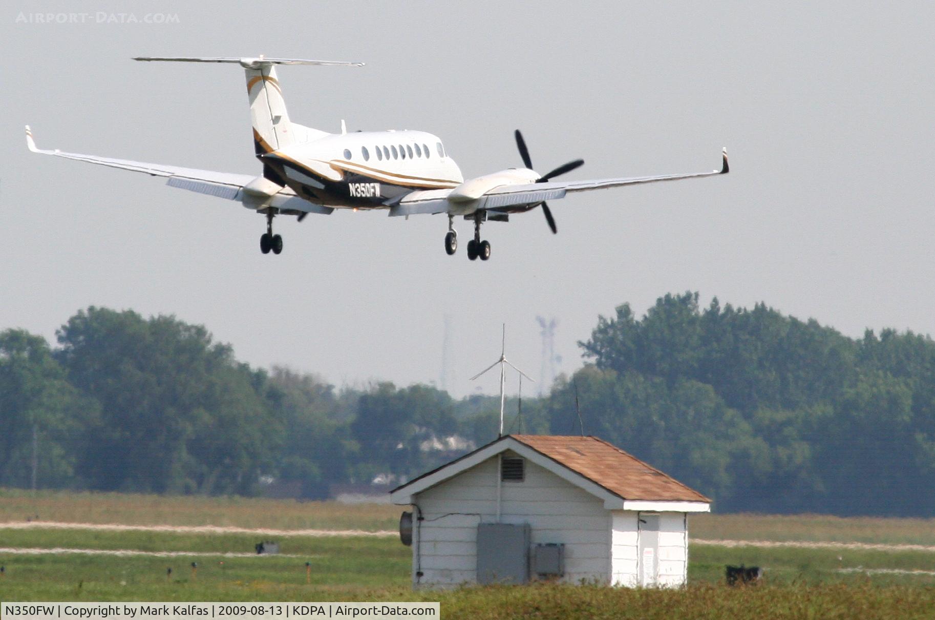 N350FW, 2013 Beech 300 Super King Air 350 C/N FL-421, Beechcraft Super King Air 350, N350FW on final 20R KDPA.