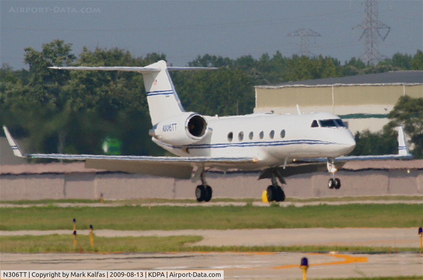 N306TT, 1990 Gulfstream Aerospace G-IV C/N 1148, T-BIRD AVIATION, INC. Gulfstream IV, N306TT, arriving 20R KDPA from KFOK.