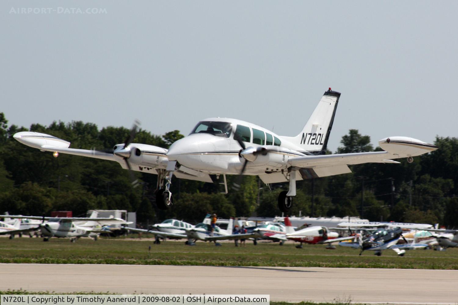 N720L, 1968 Cessna 320F Executive Skyknight C/N 320F-0042, 1968 Cessna 320F, c/n: 320F-0042