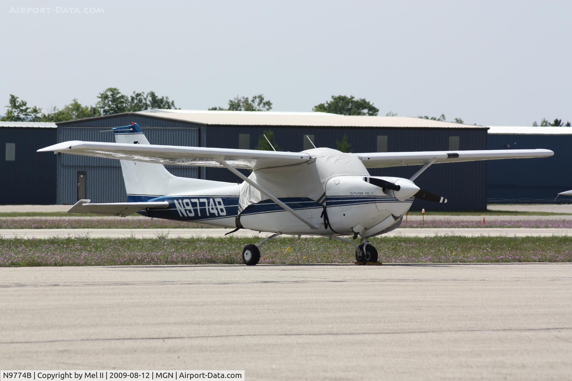 N9774B, 1981 Cessna 172RG Cutlass RG C/N 172RG1028, Parked