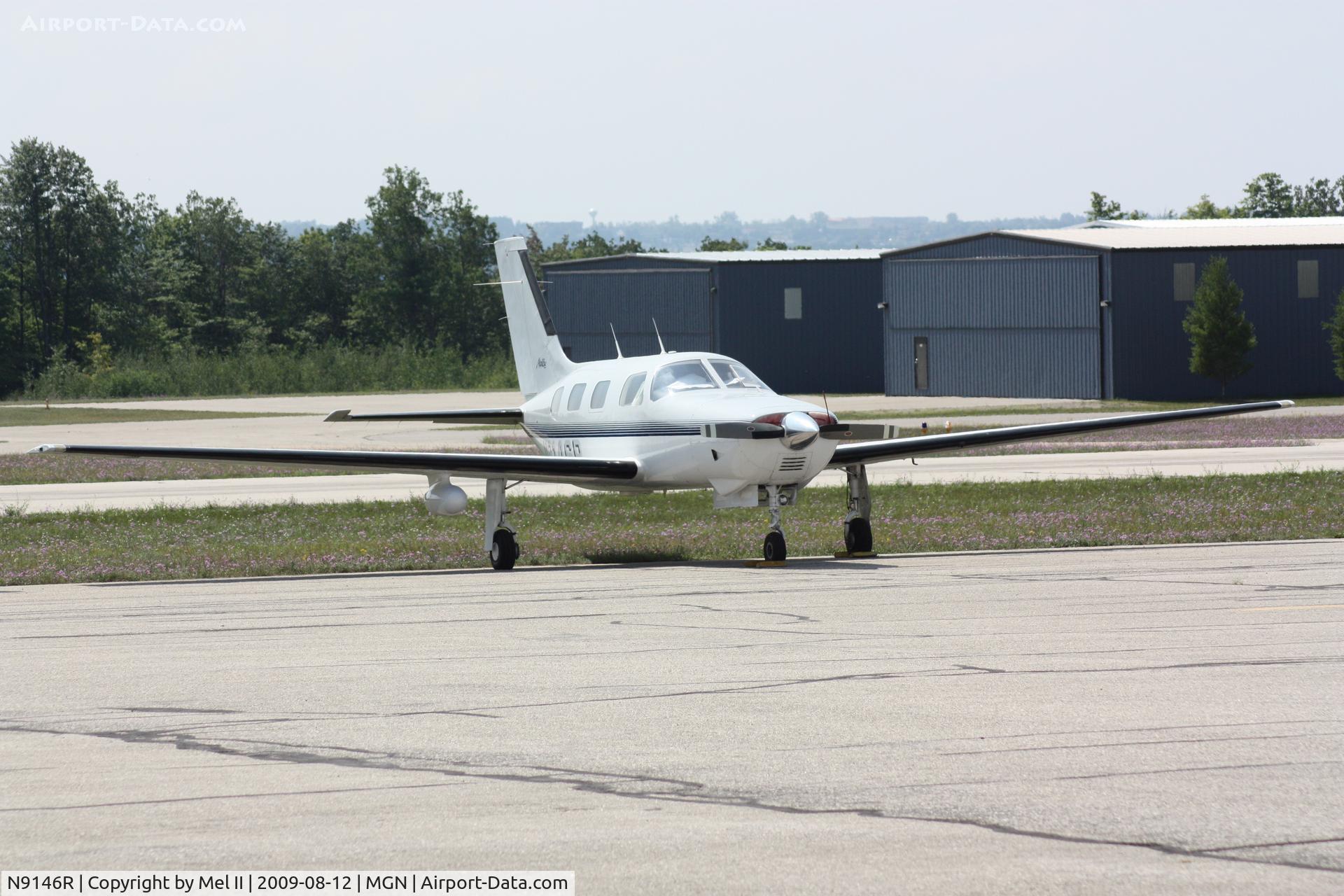 N9146R, 1988 Piper PA-46-310P Malibu C/N 4608138, Parked