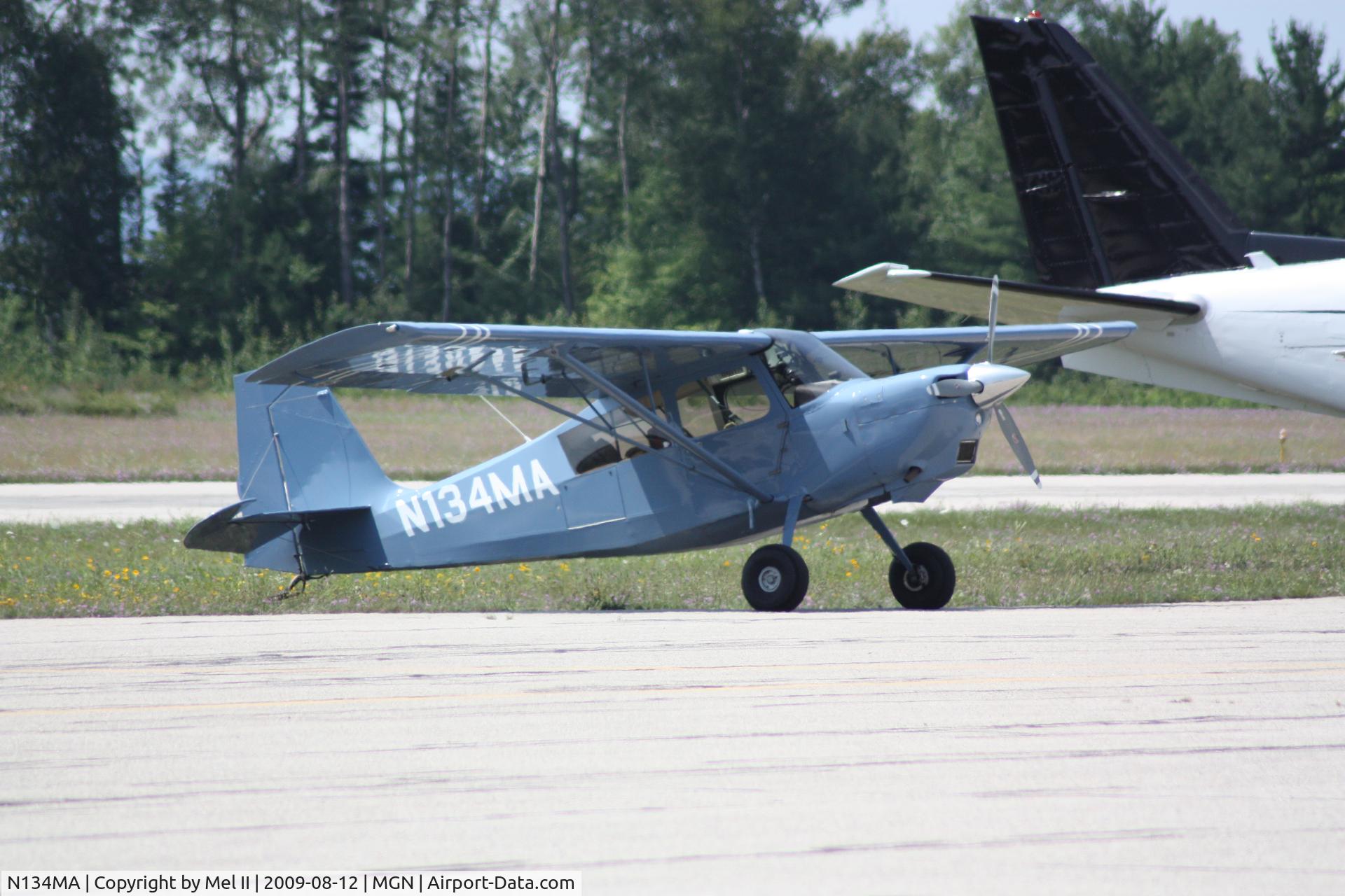 N134MA, American Champion 8GCBC Scout C/N 429-2001, Parked