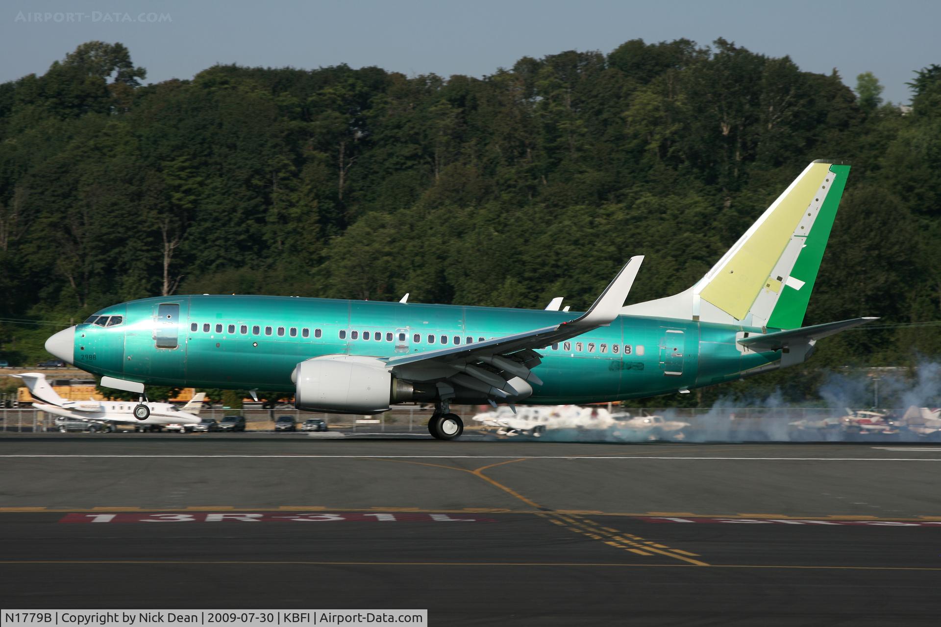 N1779B, 2009 Boeing 737-7GL C/N 37237, KBFI