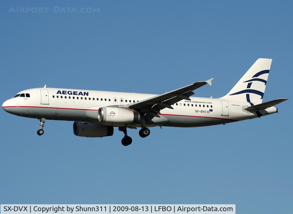 SX-DVX, 2009 Airbus A320-232 C/N 3829, Landing rwy 32L