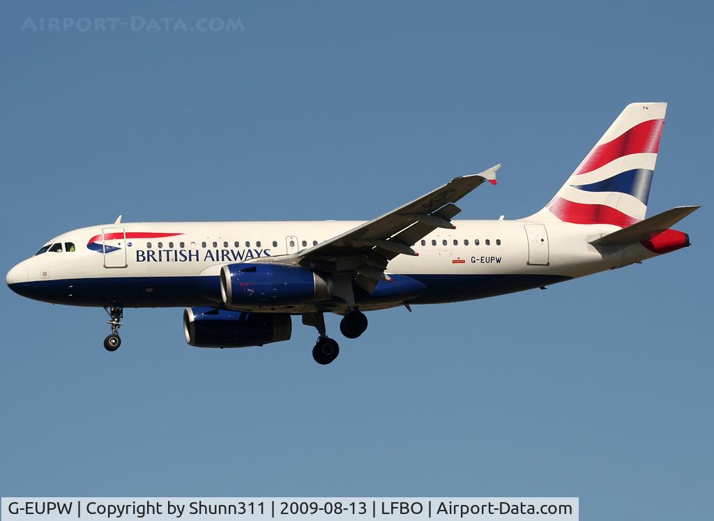 G-EUPW, 2001 Airbus A319-131 C/N 1440, Landing rwy 32L