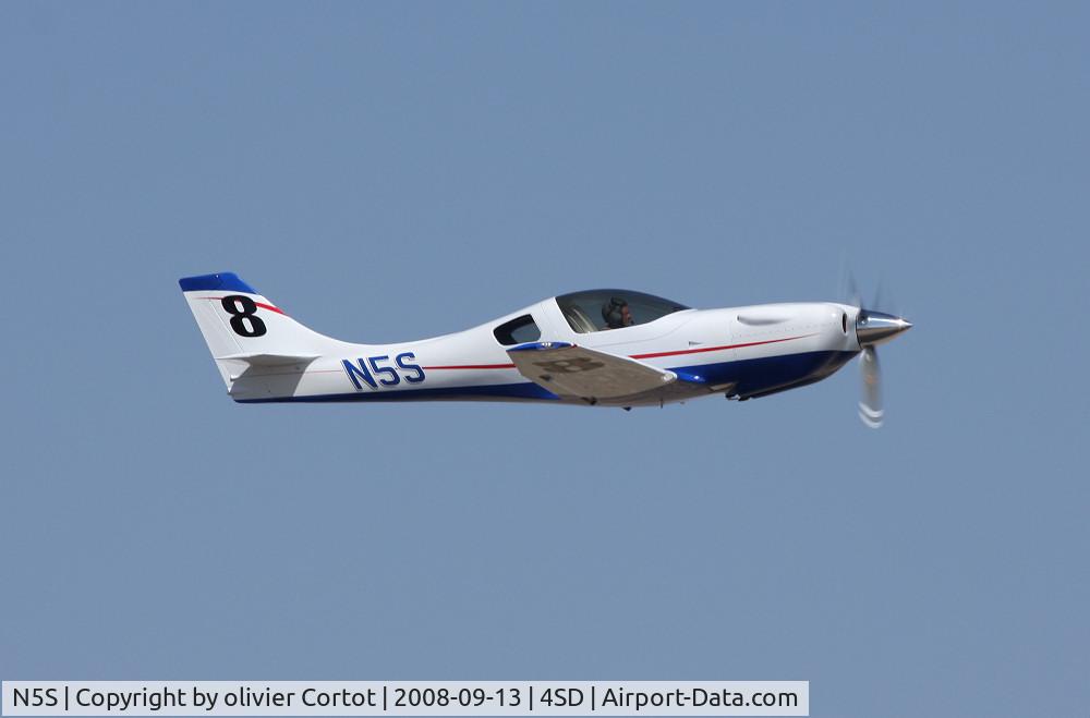 N5S, 2006 Sterling David M L2K C/N 222, taken during the Dijon-Darois Airshow, sept 2007