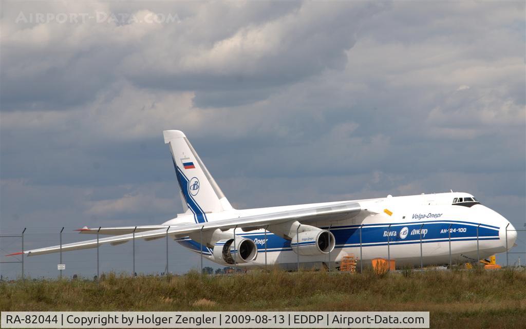 RA-82044, 1991 Antonov An-124-100 Ruslan C/N 9773054155109, Volga Dnepr Antonov AN-124-100
