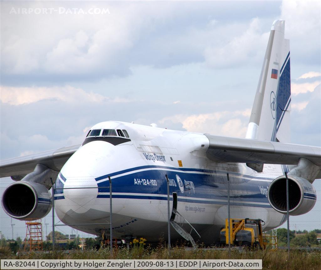 RA-82044, 1991 Antonov An-124-100 Ruslan C/N 9773054155109, Volga Dnepr Antonov AN-124-100