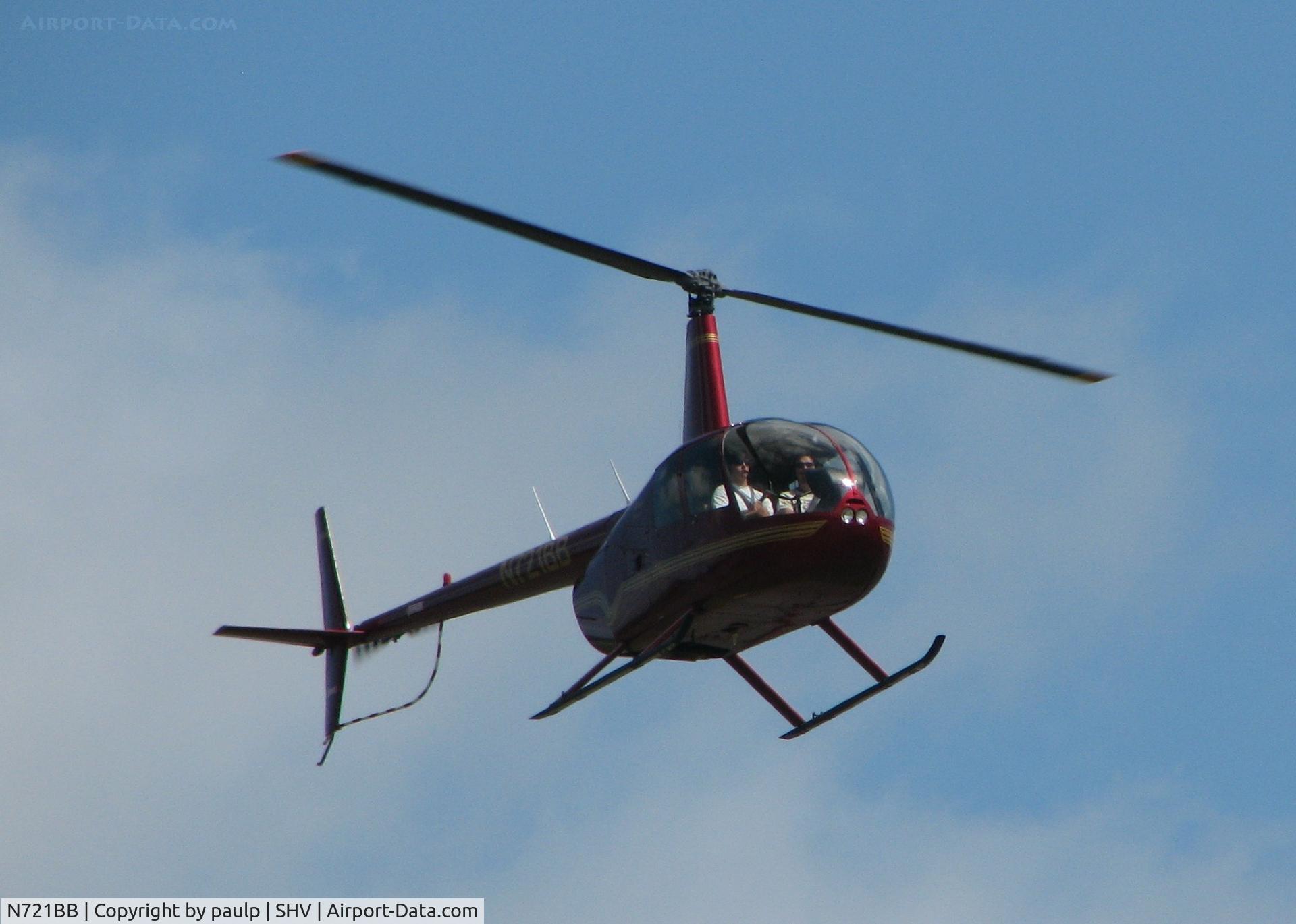 N721BB, Robinson R44 II C/N 12593, Landing at Shreveport Regional.