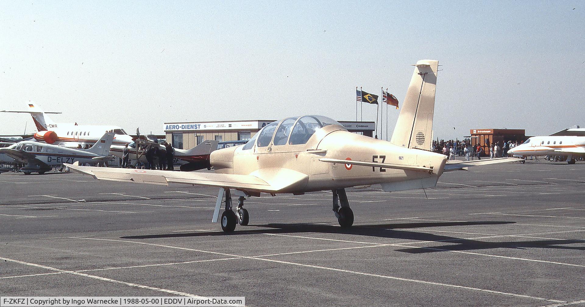 F-ZKFZ, Socata TB-30 C/N 03, SOCATA TB-30 Epsilon Co. demonstrator with pseudo AF markings (FZ) at the ILA 1988, Hannover