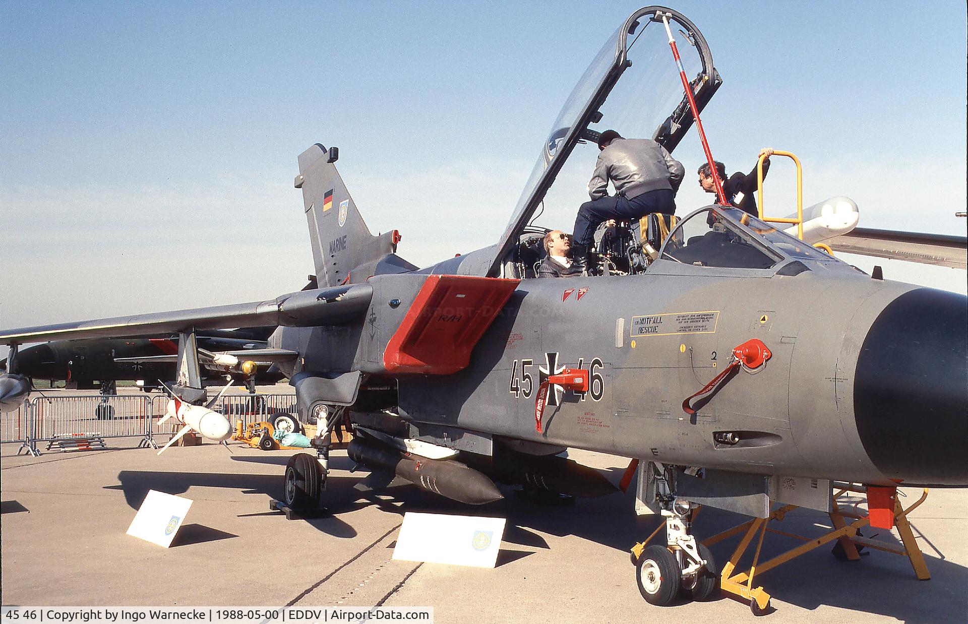 45 46, Panavia Tornado IDS C/N 616/GS194/4246, Panavia Tornado IDS of Marineflieger (German Navy) at the ILA 1988, Hannover