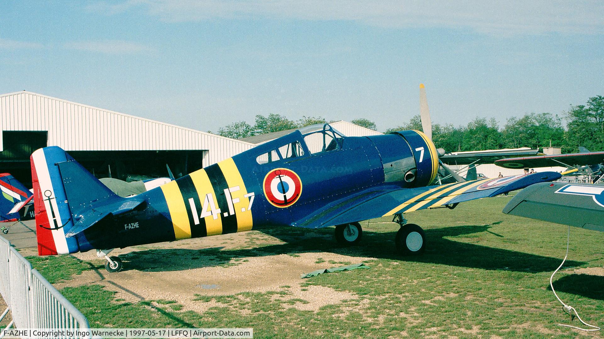 F-AZHE, North American NA-68 C/N SA-31, North American NA-68 (posing as a French navy Hellcat) at the Meeting Aerien 1997, La-Ferte-Alais, Cerny