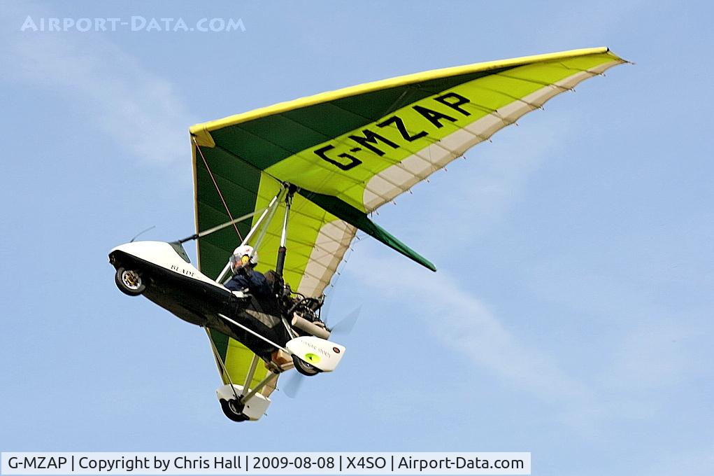 G-MZAP, 1995 Mainair Blade 912 C/N 1036-0495-7-W834, Ince Blundell Micro light flyin