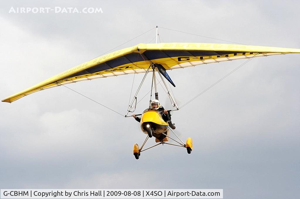 G-CBHM, 2001 Mainair Blade 912 C/N 1301-1101-7-W1096, Ince Blundell Micro light flyin